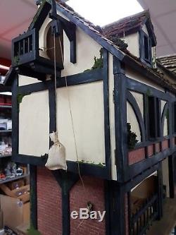 Tudor dolls house 11/2 scale