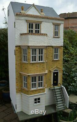 Unique British made dollshouse freshly professionally renovated large rooms OOAK