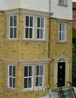 Unique British made dollshouse freshly professionally renovated large rooms OOAK