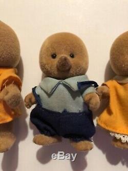 Very Rare Calico Critters Maple Town Sylvanian Brown Mole Family