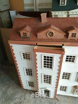 Very large dolls house mansion 10 good size rooms and staircase 1.12th DH