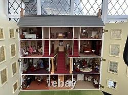 Victorian Style Dolls House
