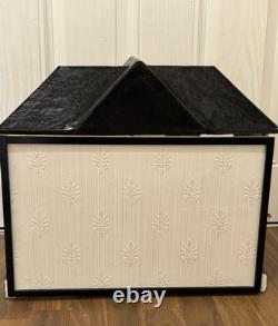 Vintage 16th Scale Dolls House Cottage(Triang) with Sylvanian Families Furnitur
