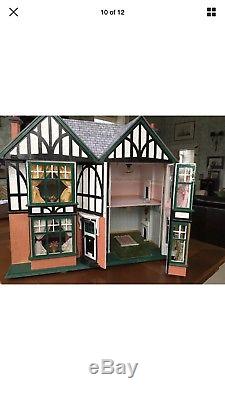 Vintage 1930s Hobbies Special Mock Tudor Dolls House