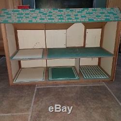 Vintage 1940s Rich Toys Dollhouse Doll House RARE FIND