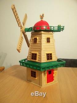 Vintage 1989 Tomy Original Sylvanian Families Windmill in Box #3177