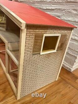 Vintage Lundby Sweden Gothenburg Mid 1970's Split Level Dollhouse