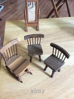 Vintage Miniature Doll House Furniture 25 Pieces Excellent Original Condition