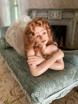 Vintage Miniature Dollhouse ARTISAN Sculpted Beautiful Blonde Woman Curly Hair