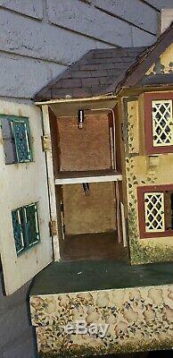 Vintage Tri-Ang Dollhouse English Tudor Style Tin Bay Windows 45x 11x 20