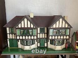 Vintage Triang Dolls House, No. 93, Stockbroker And Contents, Original, 4ft Wide