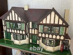 Vintage Triang Dolls House, No. 93, Stockbroker And Contents, Original, 4ft Wide