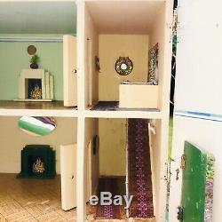 Vintage Ultra Modern 1930s Tri-ang Dolls House