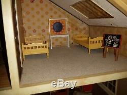 Vintage Village Lundby 2 Story Electric Doll House