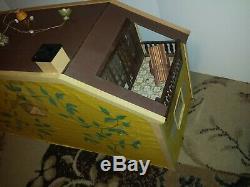 Vintage Village Lundby 2 Story Electric Doll House