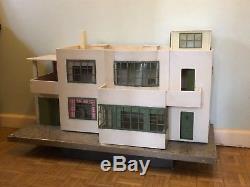 Vintage original Triang Ultra Modern Dolls House No. 53, very rare art deco house