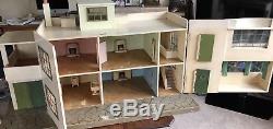 Vintage original Triang Ultra Modern Dolls House No. 53, very rare art deco house