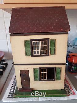 Vintage triang pixie dolls house