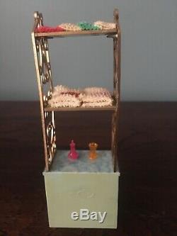 Vtg Dollhouse Furniture Ideal Petite Princess Patti Bathroom Towel Rack & Hamper
