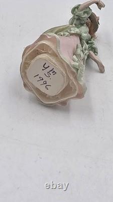 Vtg Miniature Doll Victorian Lady 124 Y. M. S 1996 Dolls House Diorama